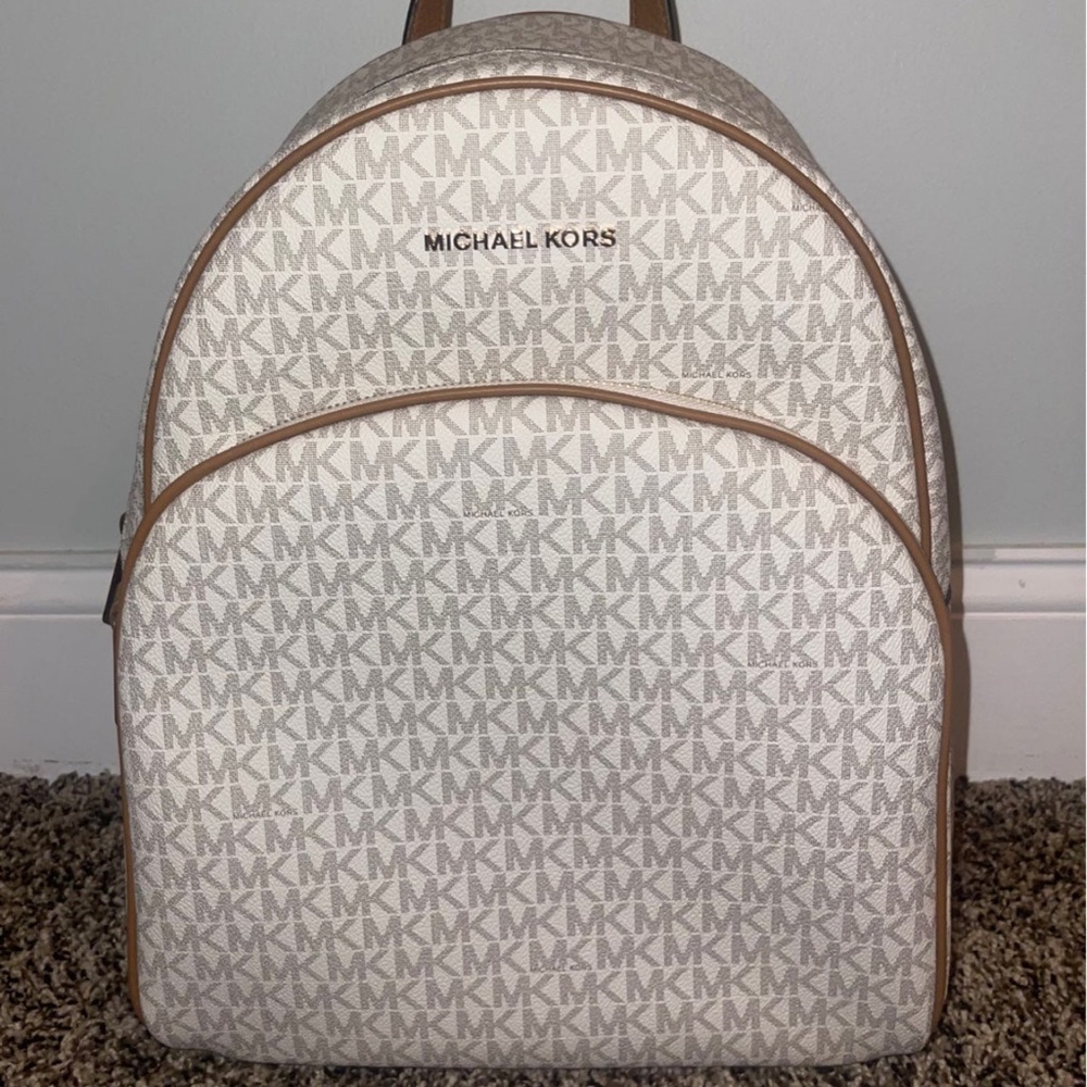 micheal kors backpack